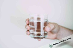 Dream About Water Leaking: 5 Meanings & Symbolism